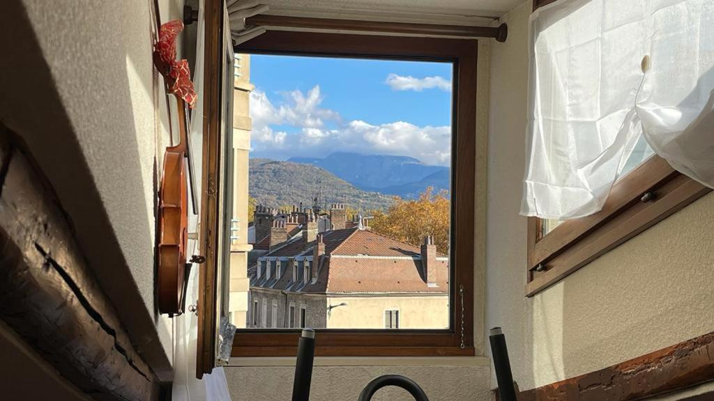 Cosy And Calm In Grenoble City Heart With Free And Large Parking Q-Park Chavant Exteriér fotografie