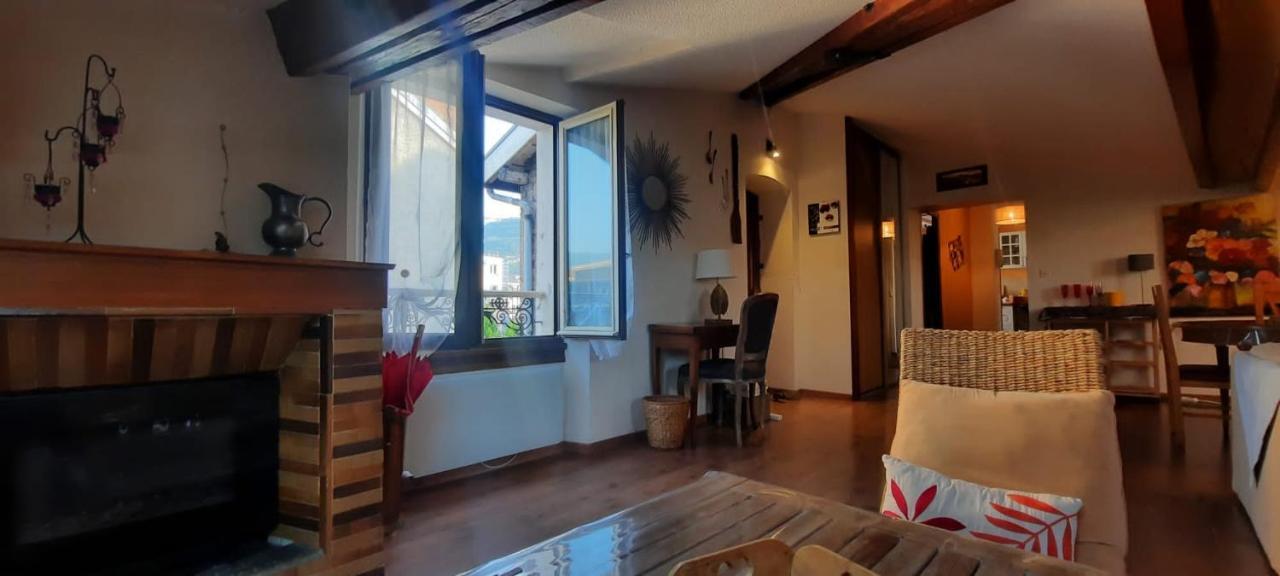 Cosy And Calm In Grenoble City Heart With Free And Large Parking Q-Park Chavant Exteriér fotografie